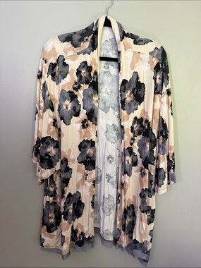 LOGO by Lori Goldstein Beige & Black Floral Open-Front Cardigan